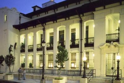 Jose V. Toledo U.S. Post Office and Courthouse